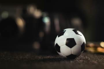 u17男篮82-63大胜委内瑞拉 球员评价：3人优秀，7人及格，1人低迷｜九游体育（配图示意）